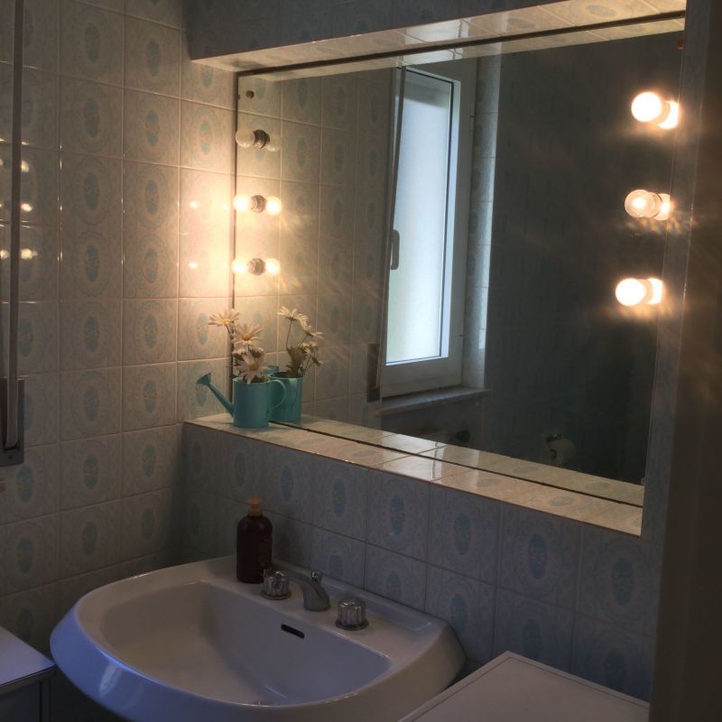 photo 6 Owner direct vacation rental Deiva Marina appartement Liguria La Spezia Province Washing facilities