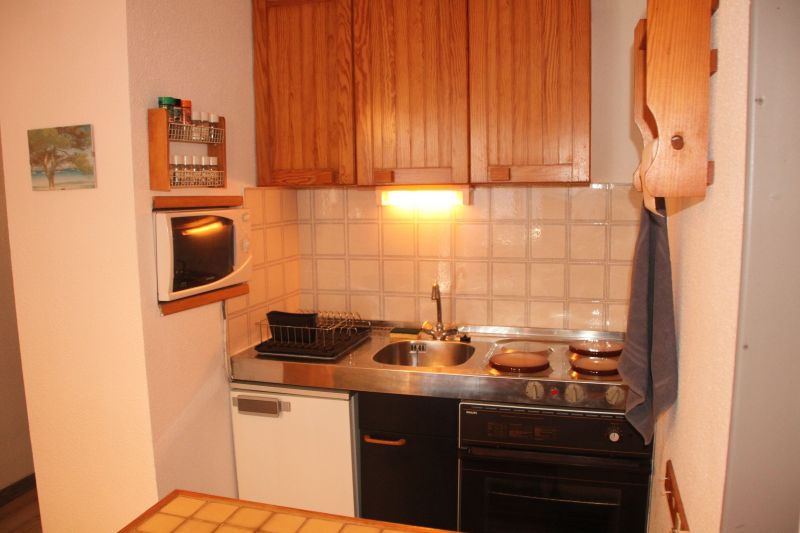 photo 7 Owner direct vacation rental La Londe-les-Maures appartement Provence-Alpes-Cte d'Azur Var Kitchenette