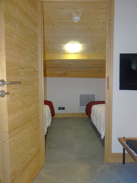 photo 8 Owner direct vacation rental Chtel appartement Rhone-Alps Haute-Savoie bedroom 2
