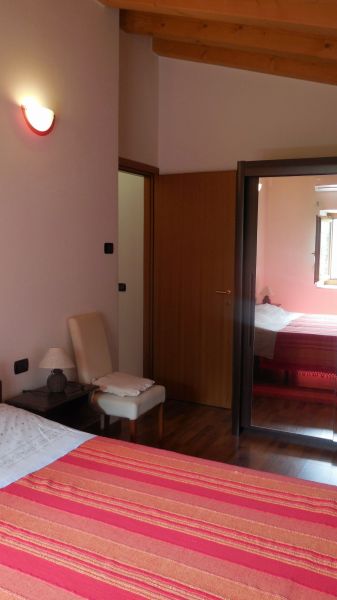 photo 6 Owner direct vacation rental Bardolino appartement Veneto Verona Province bedroom 1