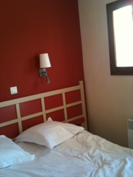 photo 5 Owner direct vacation rental Cannes appartement   bedroom 1