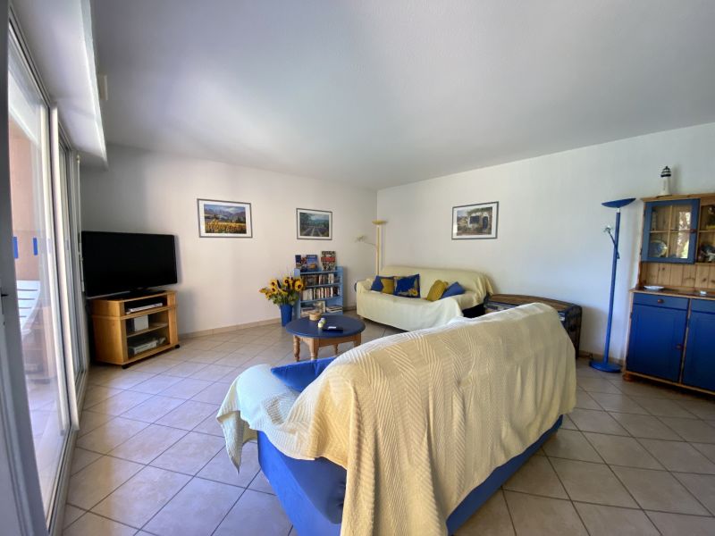 photo 5 Owner direct vacation rental Frjus appartement Provence-Alpes-Cte d'Azur Var Sitting room