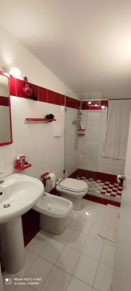 photo 4 Owner direct vacation rental Messina villa Sicily Messina Province bathroom 1