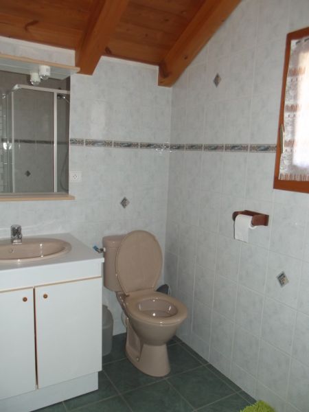 photo 9 Owner direct vacation rental Valloire chalet Rhone-Alps Savoie Washing facilities