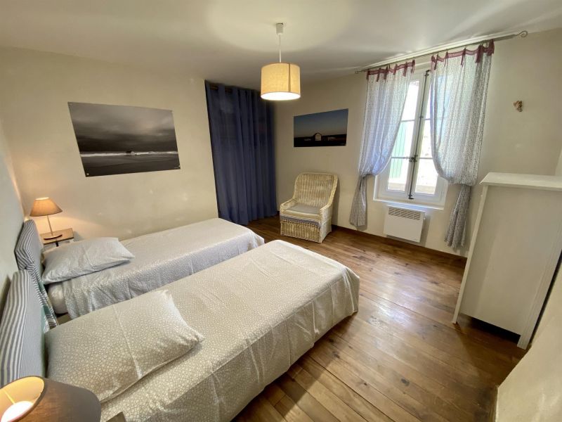 photo 13 Owner direct vacation rental Narbonne gite Languedoc-Roussillon Aude bedroom 3