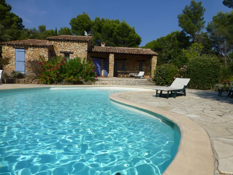 photo 2 Owner direct vacation rental Aups villa Provence-Alpes-Cte d'Azur Var Outside view