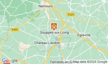 Map Fontainebleau Self-catering property 121020